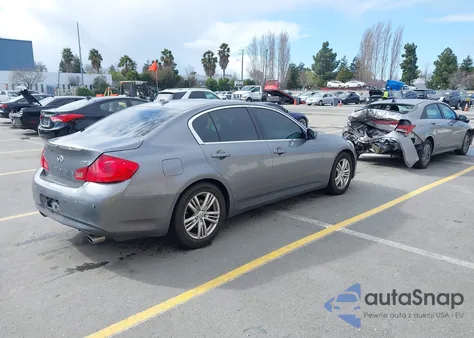2013 Infiniti G37 Journey z USA, uszkodzony, nr VIN JN1CV6APXDM724731